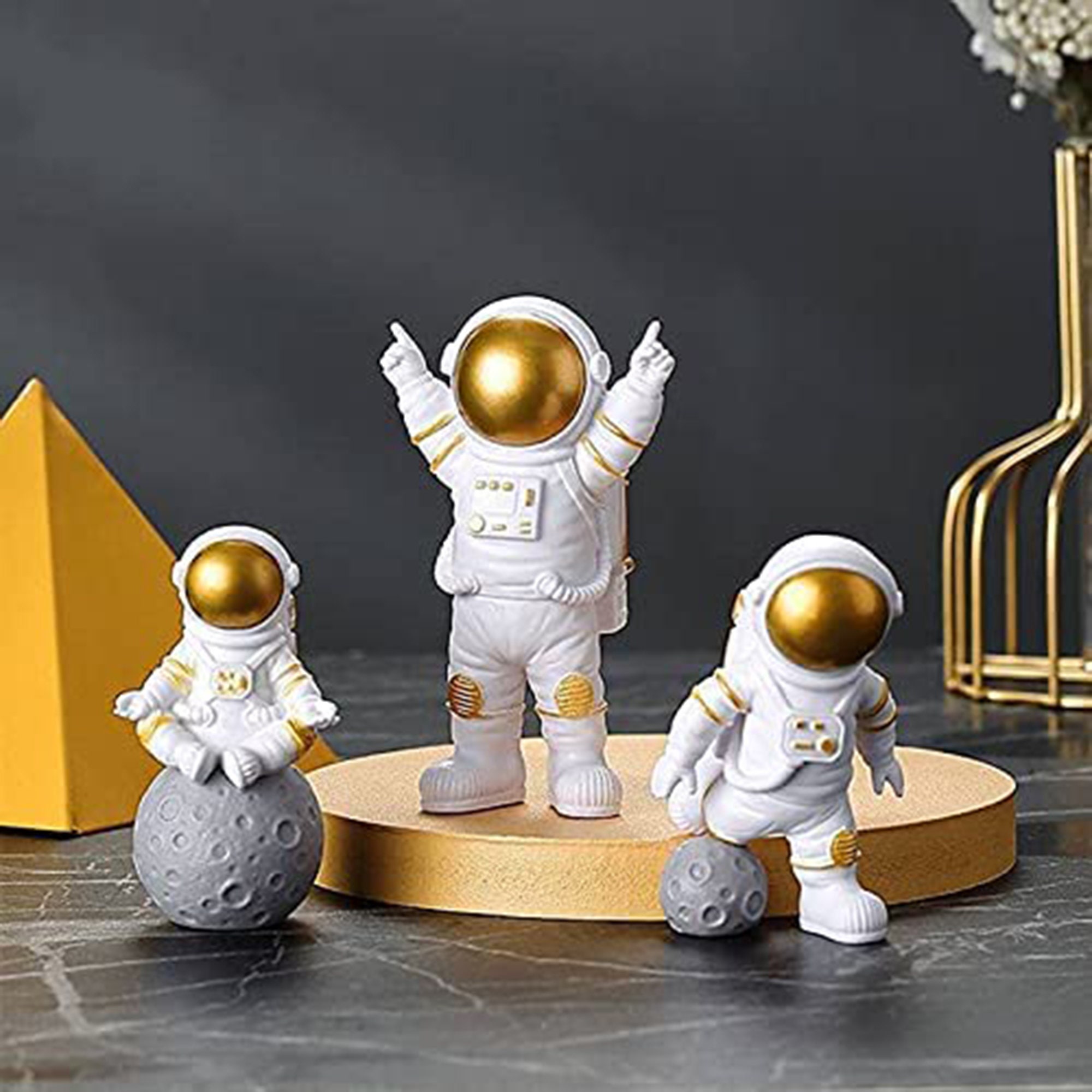 3pcs Astronaut Desktop Ornaments Resin Spaceman Figure Toy | Etsy