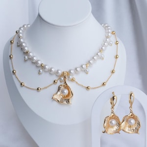 Vintage aesthetic gold jewelry set, elegant floral necklace, cottagecore style pearl earrings, fairy princesscore romantic wedding gift