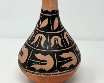 Anna M.T. Lovato Santo Domingo Pueblo Pottery Vase