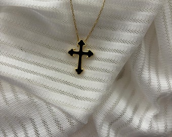 Collana con croce gotica a doppia faccia / Argento sterling 925