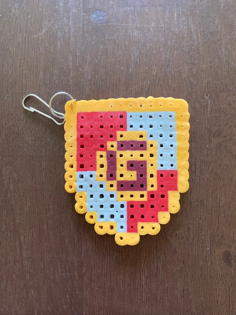 House Crest Keychain, Perler Bead Keychain, Fuse Bead Keychain, Perler