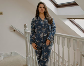 Organic Cotton Pyjamas Set, Womans Cotton Pyjamas UK, Ladies/Womens Cotton Pjs, Gift For Her, Sustainable Clothing, Summer Womans Pyjamas