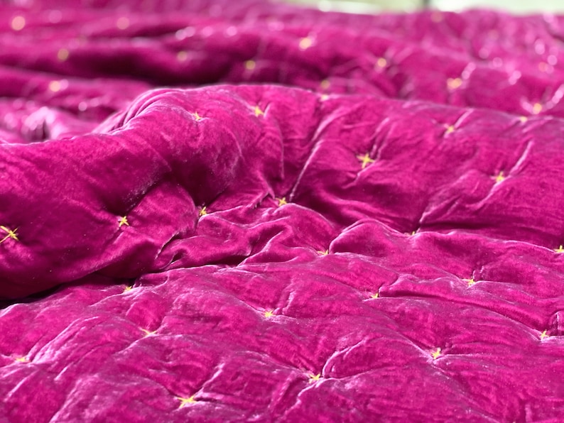 Raspberry Silk velvet throw, Natural Silk Velvet Quilted Blanket,Soft Duvet, Quilted Bedspread, Hand-stitched Throw, bed runner image 1