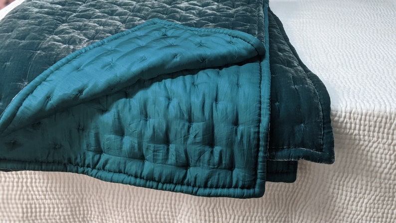 Blue grey Silk velvet throw, Natural Silk Velvet Quilted Blanket,Soft Duvet, Quilted Bedspread, Hand-stitched Throw, bed runner image 2