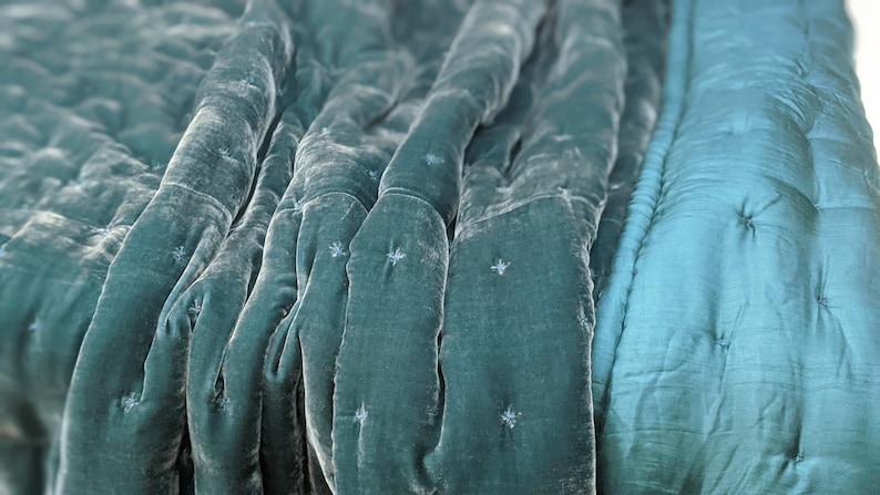 Blue grey Silk velvet throw, Natural Silk Velvet Quilted Blanket,Soft Duvet, Quilted Bedspread, Hand-stitched Throw, bed runner image 1