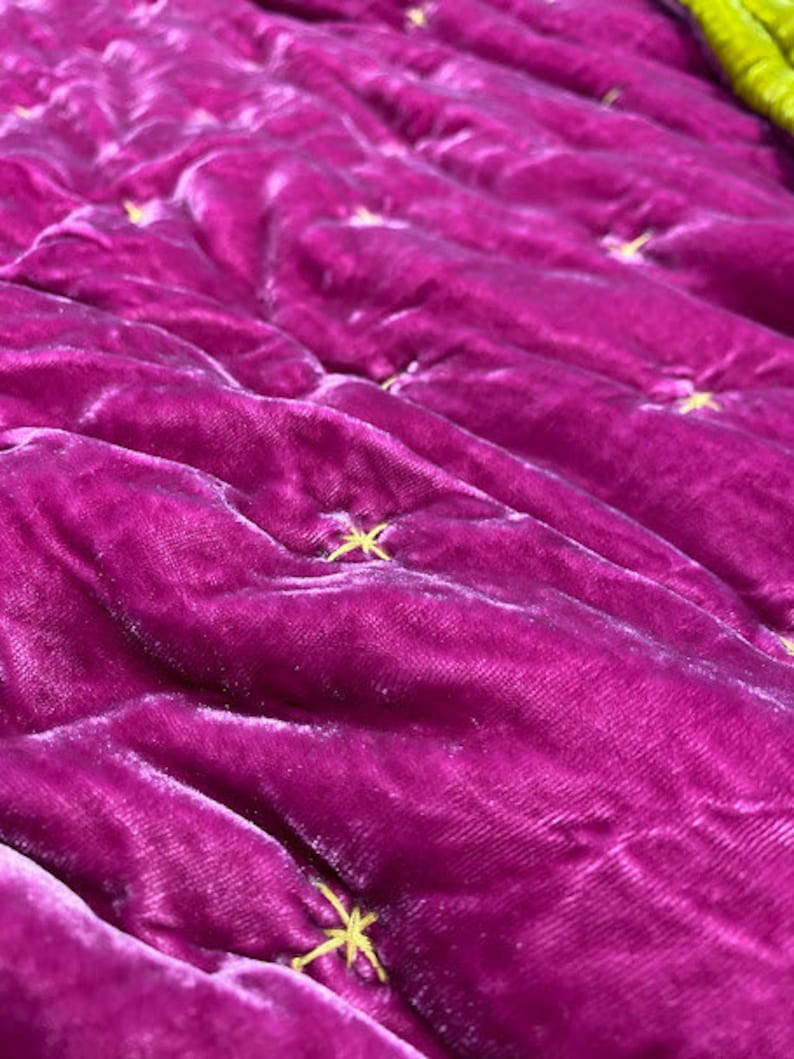 Raspberry Silk velvet throw, Natural Silk Velvet Quilted Blanket,Soft Duvet, Quilted Bedspread, Hand-stitched Throw, bed runner image 5
