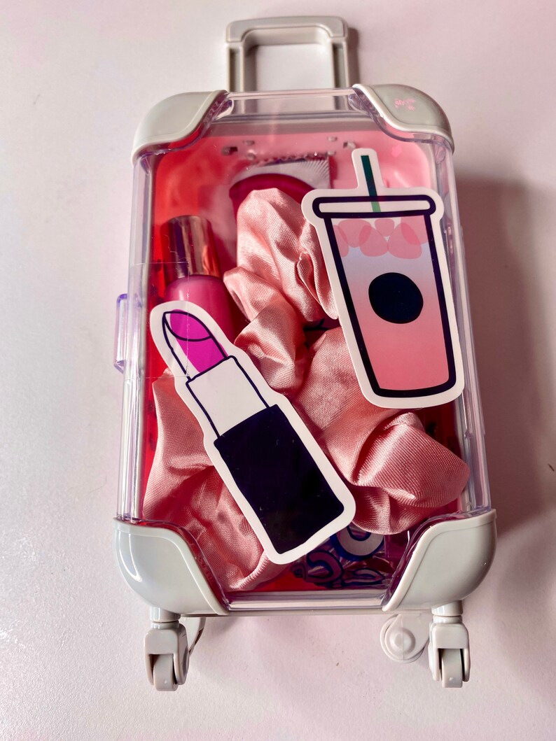 mini lip gloss suitcase