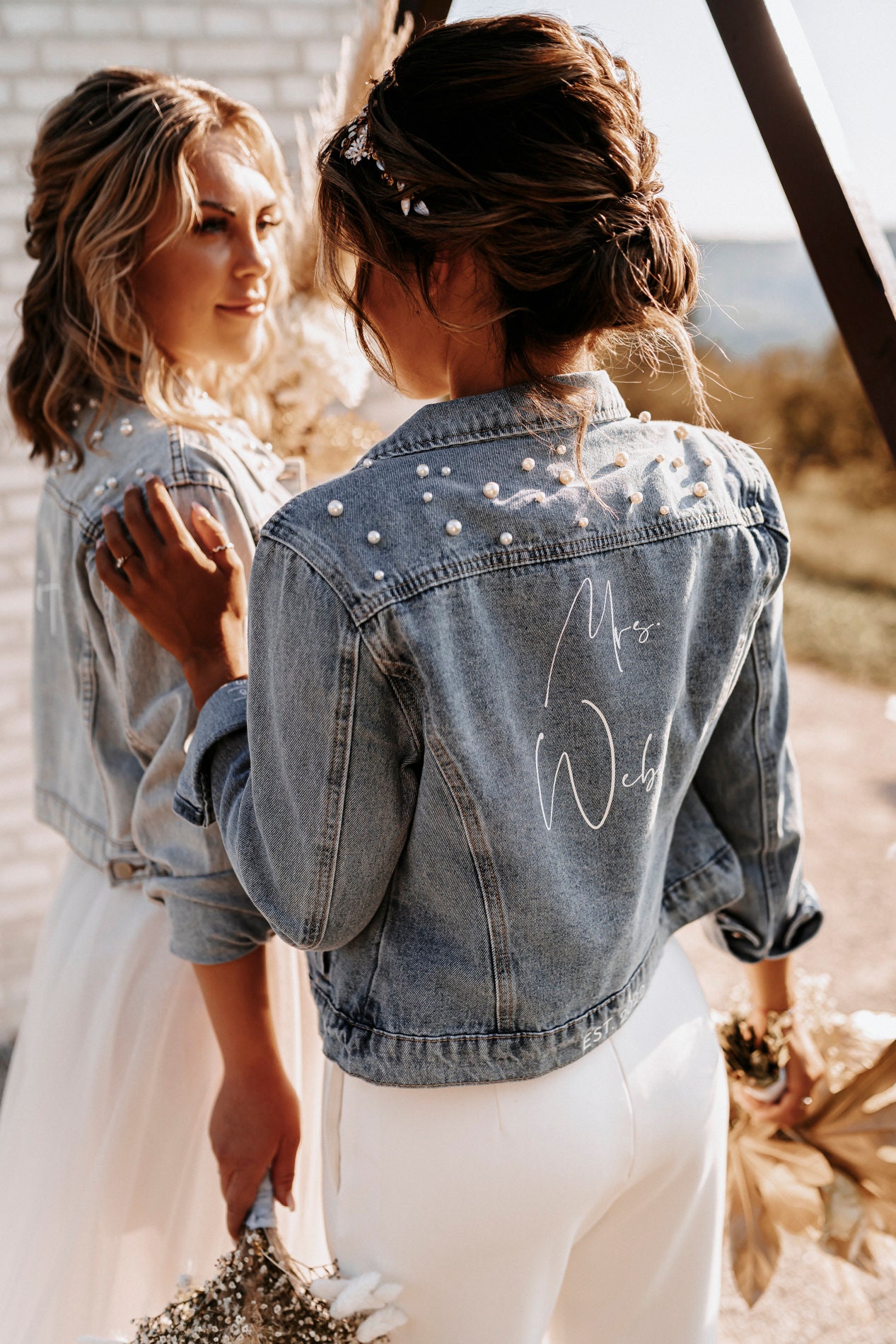 Veste en denim personnalisee veste en denim perlee personnalisee pour femmes veste streetwear veste de mariee cadeau de lune de miel cadeau pour femme Etsy France
