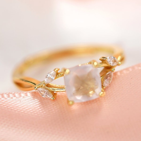 Gold Natural Rose Quartz Crystal Ring, Sterling Silver Adjustable Engagement Ring, 18K Gold Promise Ring, Dainty Pinky Ring, Gift for Her