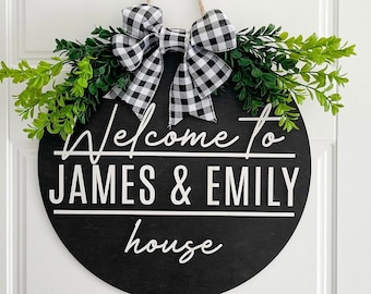 Custom Welcome Door Sign, Front door decor, Wood door hanger sign wreath, Wooden door hanger, Personalized wreath for front door