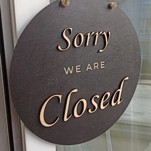 Letrero de abierto y cerrado para negocios, letrero de boutique/salón/tienda, letrero de cerrado, letrero comercial personalizado, letrero personalizado, letrero abierto colgante para puerta