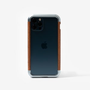Luxus Handyhülle aus Holz & Aluminium exklusiv für iPhone Bild 2