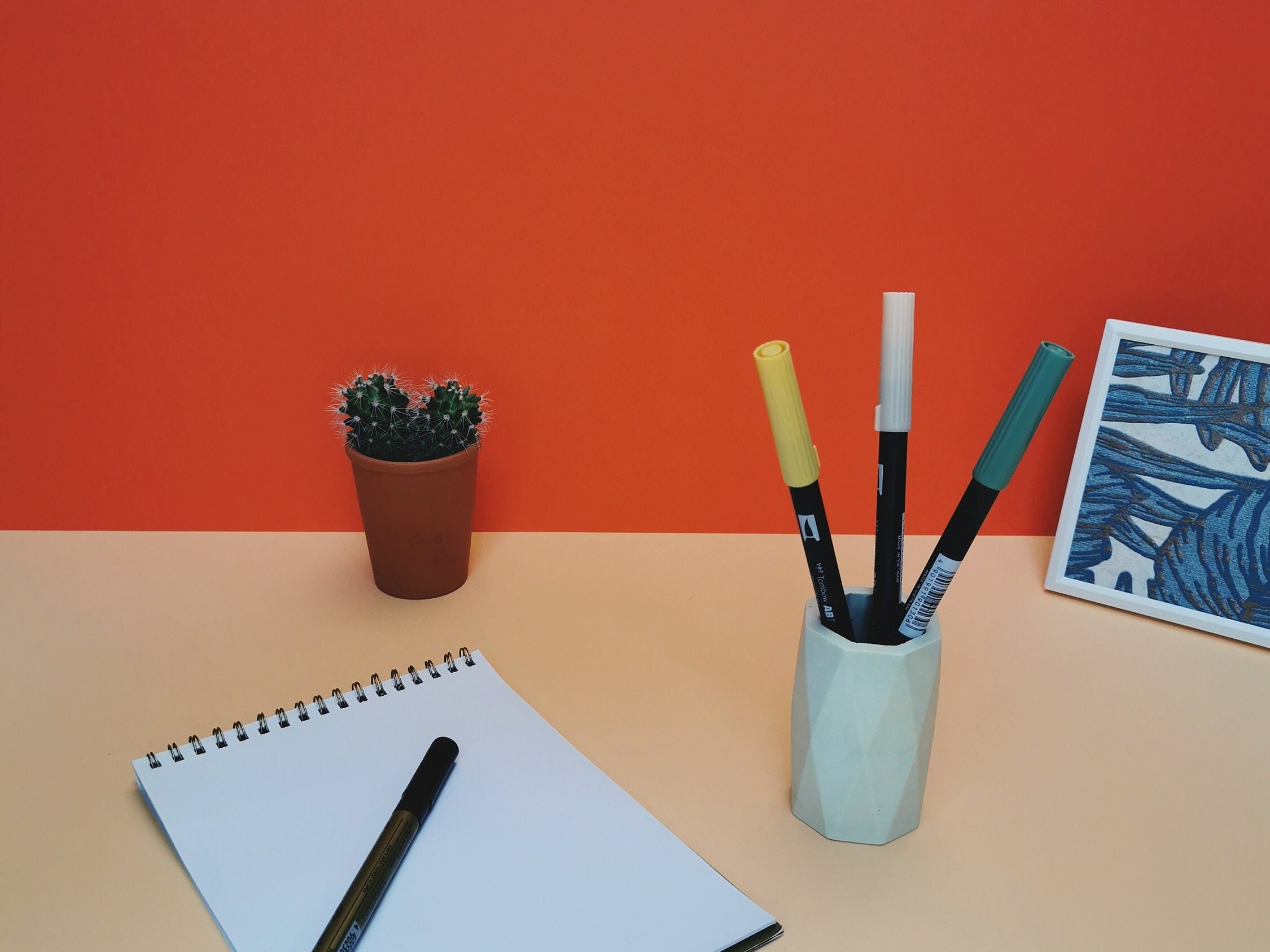 Petit Pot de Couleur Vert Sauge et Marbré Blanc, Fait Main