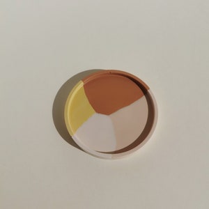 Round cup / Decorative tray / Empty pocket / Terracotta, mustard and pastel pink / Handmade image 4