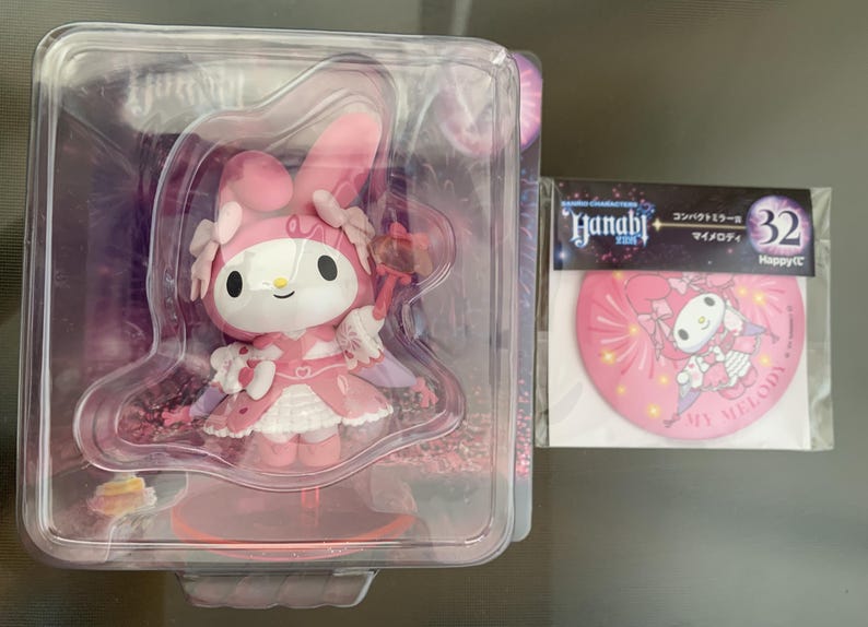 Figurine Et Breloques Acryliques Sanrio - Collection Happy Kuji Hanabi 2024 - Personnage Usahana