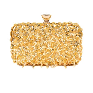 String beads clutch bag. image 8