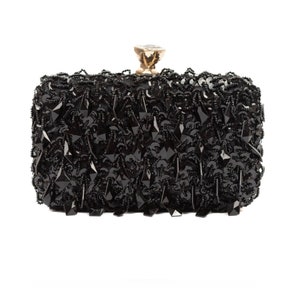 String beads clutch bag. image 1