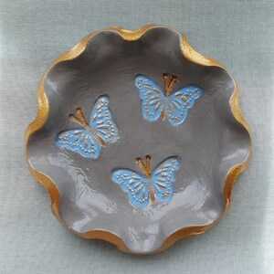 Handmade butterfly jewellery dish/ jewellery holders/ trinket dishes/ handmade gifts/ gifts for her/ gift ideas/ gifts/ personalised gifts