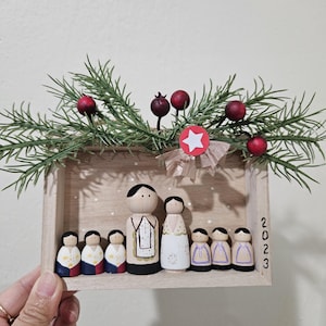 Angepasstes philippinisches Puppen Set - Geschenke, offenes Spiel, Peg Dolls, Weihnachtsverzierung