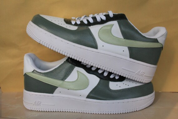 air force one white and green
