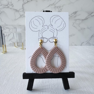 Polymer Clay Earrings, Ribbed Earrings, Neutral Statement Earrings, Gold Drop Dangle Earrings, Lightweight Jewelry, Handmade Earrings, Fall