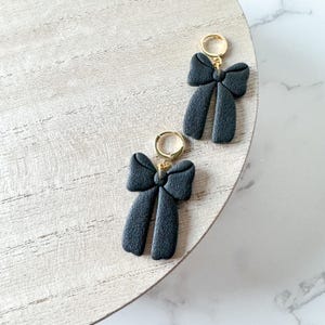 Bow Clay Earrings, Coquette Bow Earrings, Bow Dangle Earrings, Bow Drop Earrings, Bow Huggie Earrings, Polymer Bow Jewelry, Coquette Earring