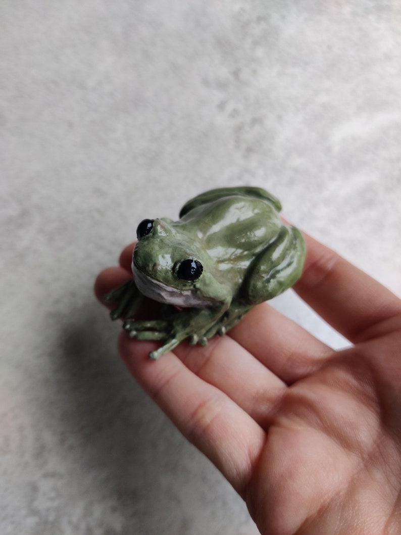 Realistic Tree Frog Figurine Pocket Frog Desk Buddy Cute Etsy