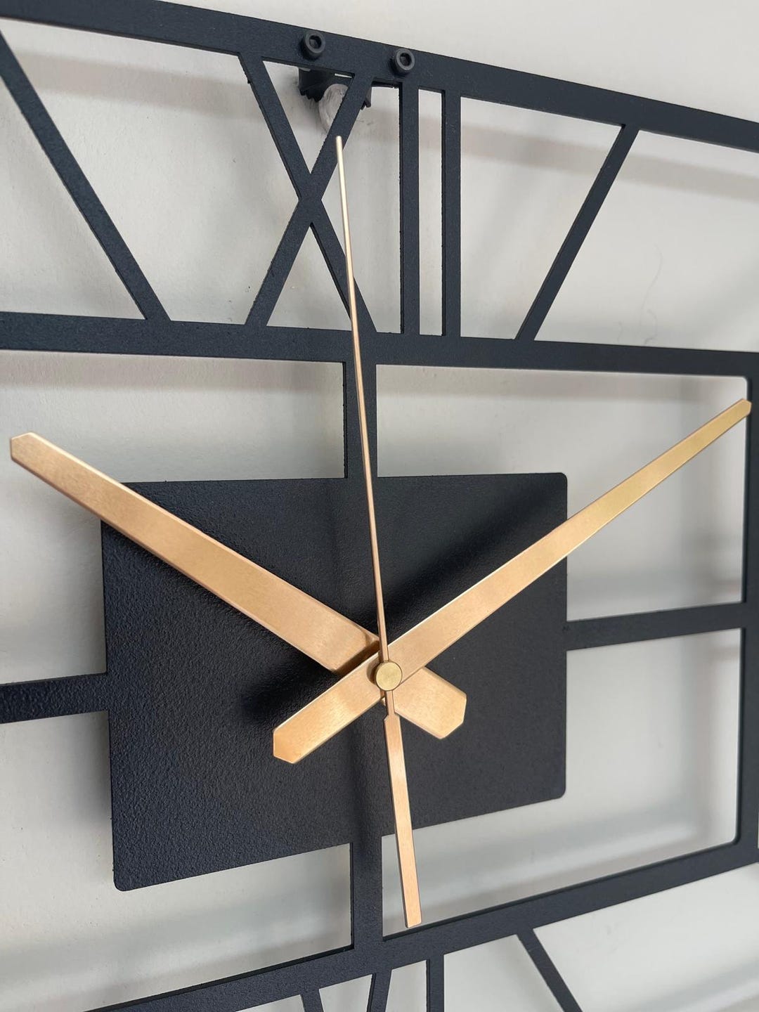 View of Industrial Minimalism: How to Blend Two Styles - awedeco.com