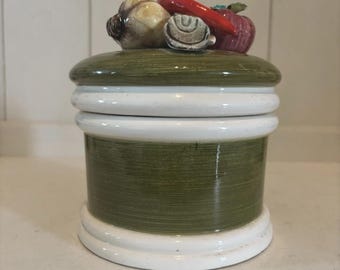 Bote vintage Seymour Mann Arnart 5th Ave color verde con forma de champiñón y tapa, 7,5” G1