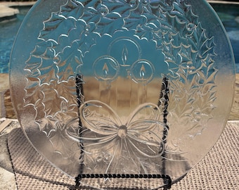 Vintage LE Smith Holly Wreath & Candles Christmas Holiday Glass Platter 13" Diam