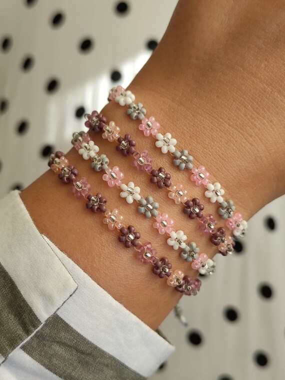 Floral on sale beaded bracelet