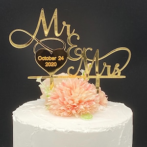 Custom Wedding Date Mr. & Mrs. Cake Topper, Mirror Acrylic in Silver, Rose Gold, or Gold