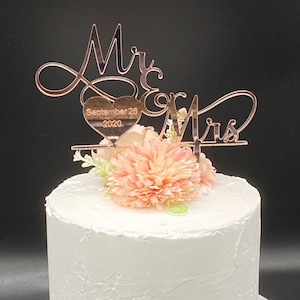 Custom Wedding Date Mr. & Mrs. Cake Topper, Mirror Acrylic in Silver, Rose Gold, or Gold