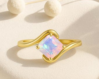 AAA White Fire Opal Gemstone Statement Ring, Genuine Opal Gemstone Gold Ring, Opal Handmade Jewelry, October Birthstone, Gift for Her