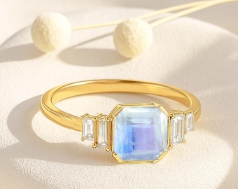 Natural White Rainbow Moonstone Statement Ring, AAA Moonstone Gemstone Gold Ring, June Birthstone Gold Ring, Moonstone Statement Jewelry