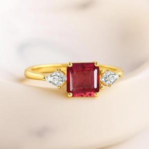 Natural Red Ruby Square Gemstone Statement Ring, Genuine Ruby Gemstone Gold Ring, July Birthstone Ring, Ruby Statement Jewelry, Gift for Her