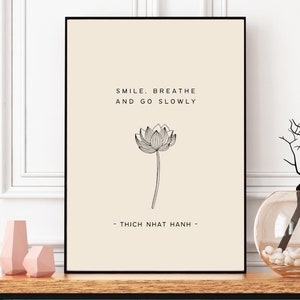 Thich Nhat Hanh Zitat Druck: Lächeln Atem, Meditation Wand Kunst (digitaler Download)
