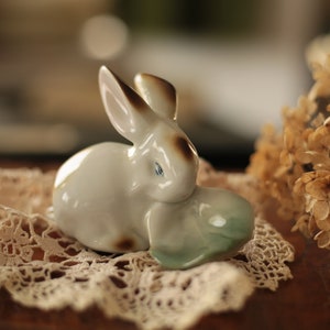 Bunny figurine, rabbit figurine, European vintage ceramic statuette, collectible Hungarian porcelain figurine