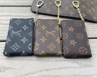 Key Pouch and Organize in Pebble Black