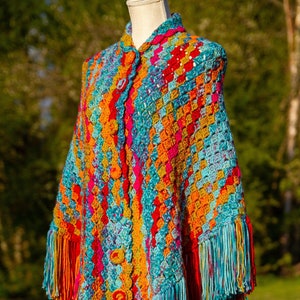 Its Shawl Good Cardigan Fringed Triangle Shawl With Sleeves CROCHET PATTERN Etsy Canada