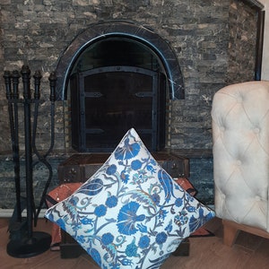 Jacquard Blue Turkish Tulip Tile Pattern Pillow Cover, Jacquard Woven Pillowcase, 18x18, Quality Upholstery Fabric, Housewarming Gift
