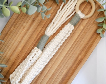 Macrame Plant Hanger - Plant Holder - Indoor Plants - Macrame Decor - Boho Decor - Free Shipping