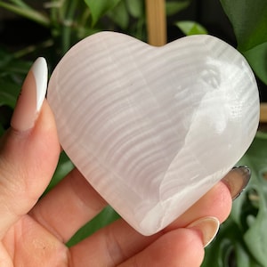 Pink Mangano Calcite Hearts