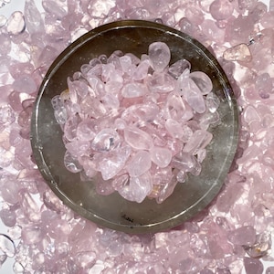 Rose Quartz Chips