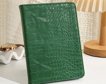 Crocodile Print in Green Vegan Leather Kindle Case, Kindle Cover For 2024 kindle 11th Gen Kindle Paperwhite 12th Gen, Custom Kindle Cases