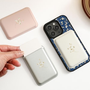 Blue Flower Personalised Magsafe Card Wallet, iPhone Magnetic Magsafe Case, MagSafe Case for iPhone 16 15 14 13 12, PU Leather Card Case