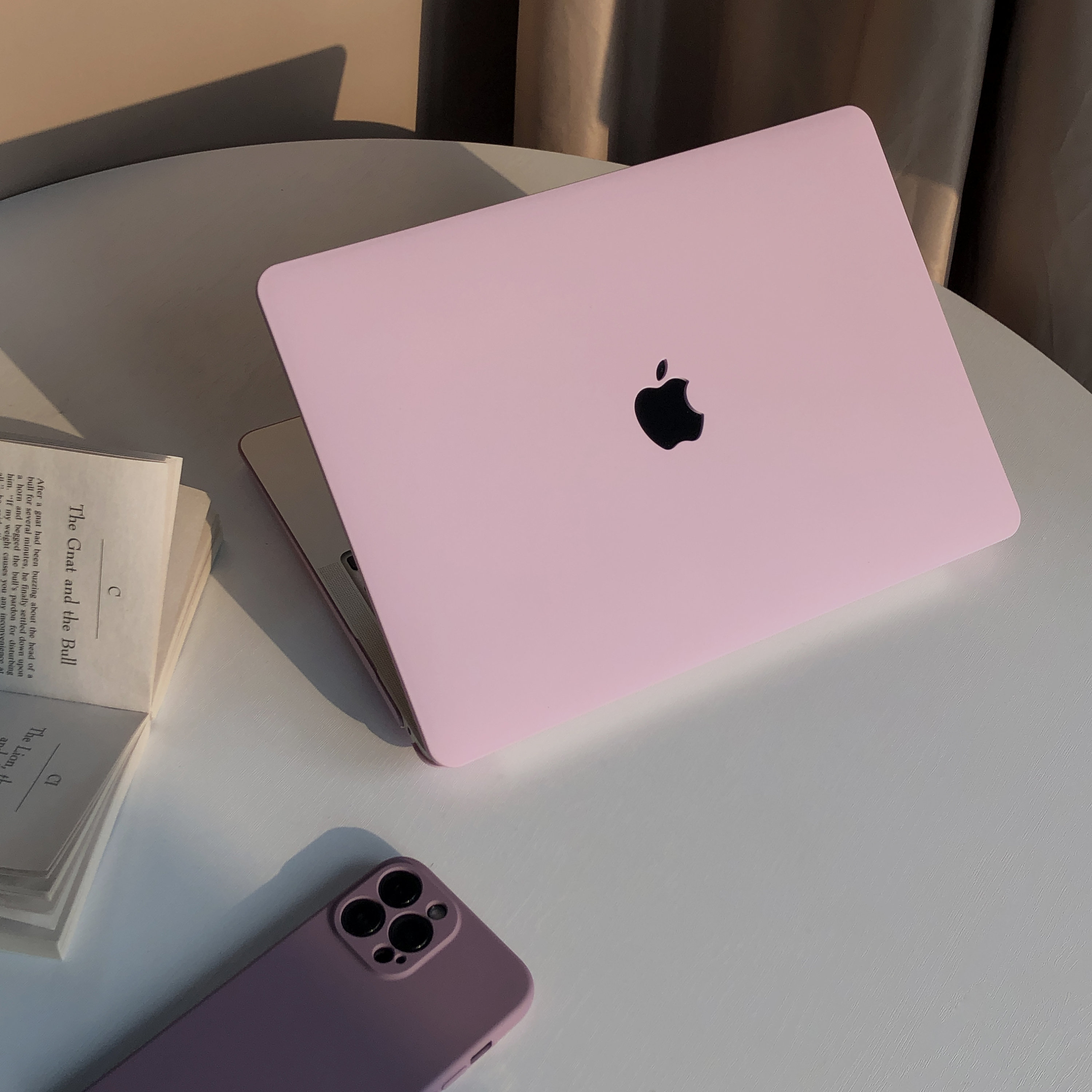 Baby pink macbook pro cheap case