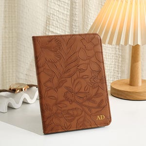 Brown Flowers Vegan Leather Kindle Case, Kindle Cover For 2024 kindle 11th Gen Kindle Paperwhite 12th Gen, Stamping Kindle Cases