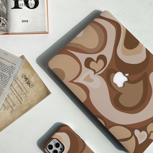 Brown Psychedelic Heart MacBook Shell Case Decal Cover For New MacBook M1 Pro 14 M1 Max 16 A2338, A2337, Macbook Pro 15 16 Case Apple Laptop