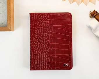 Crocodile Print in Red Vegan Leather Kindle Case, Kindle Cover For 2024 kindle 11th Gen Kindle Paperwhite 12th Gen, Stamping Kindle Cases